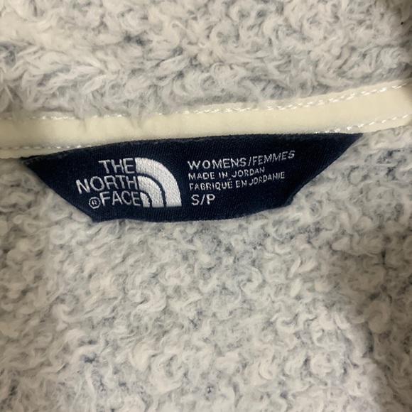 The North Face Furry Fleece Vest - Picture 4 of 10